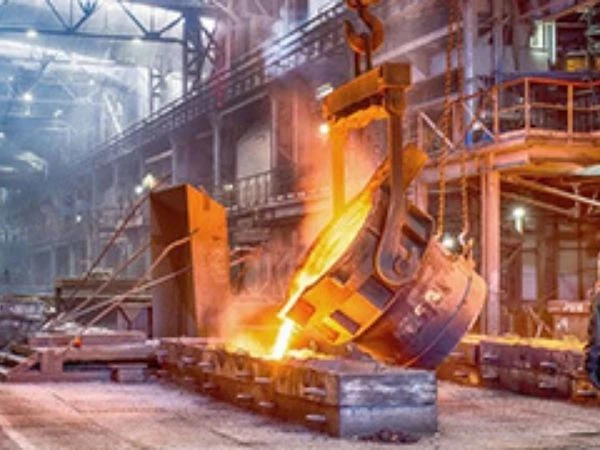 molten metal pouring in steel industry